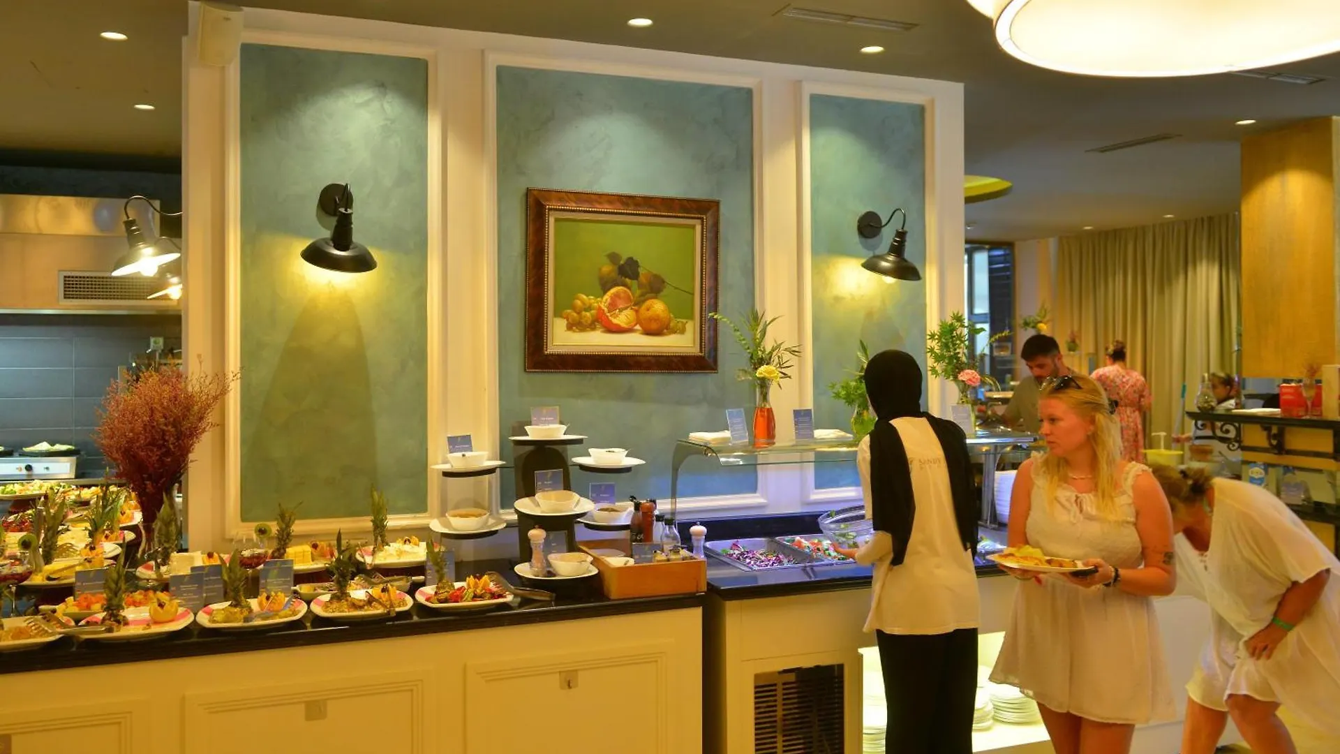 Sandy Beach Resort Golem