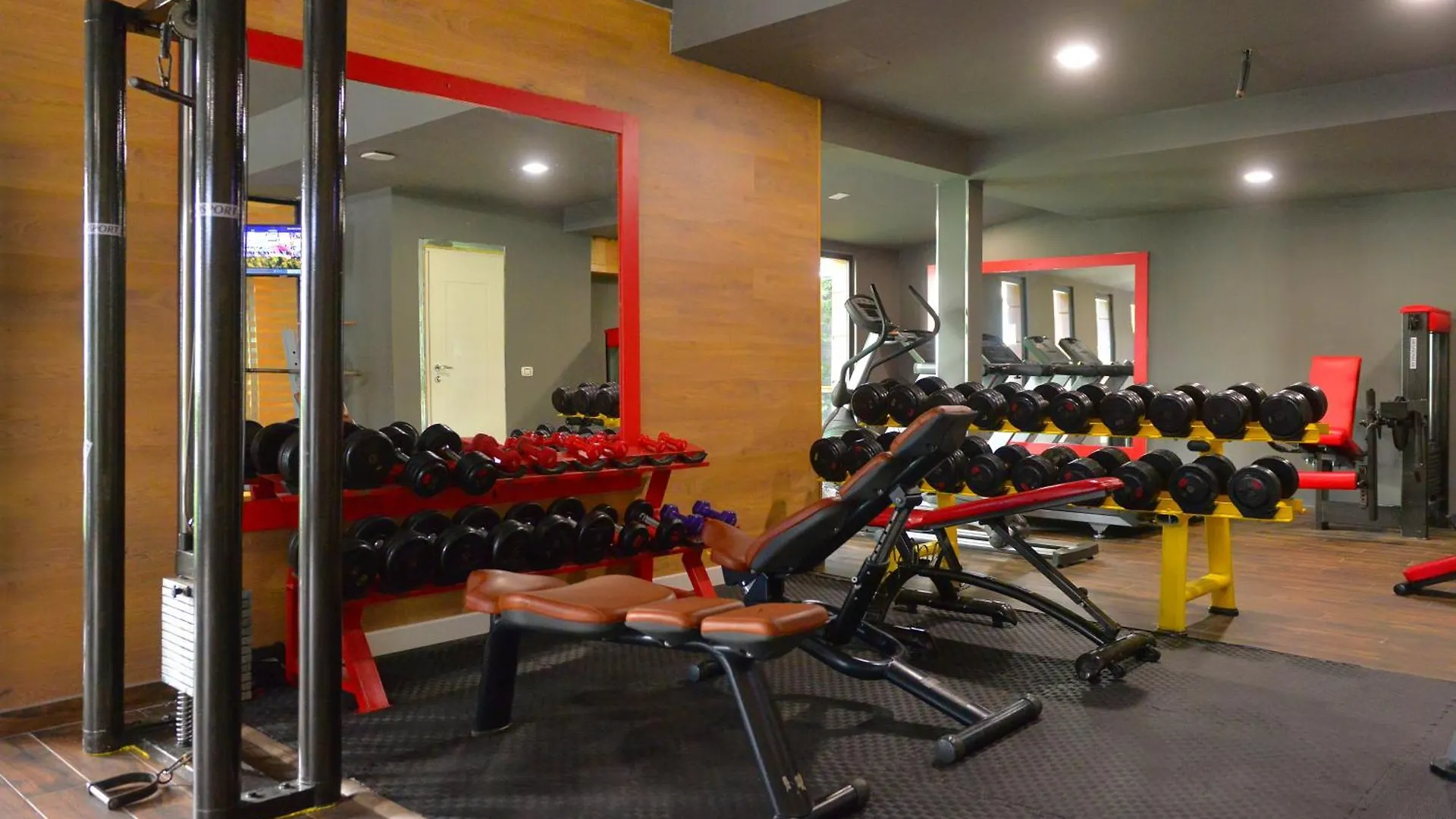 Sandy Beach Resort Golem  4*, Golem (Tirana) Albanien