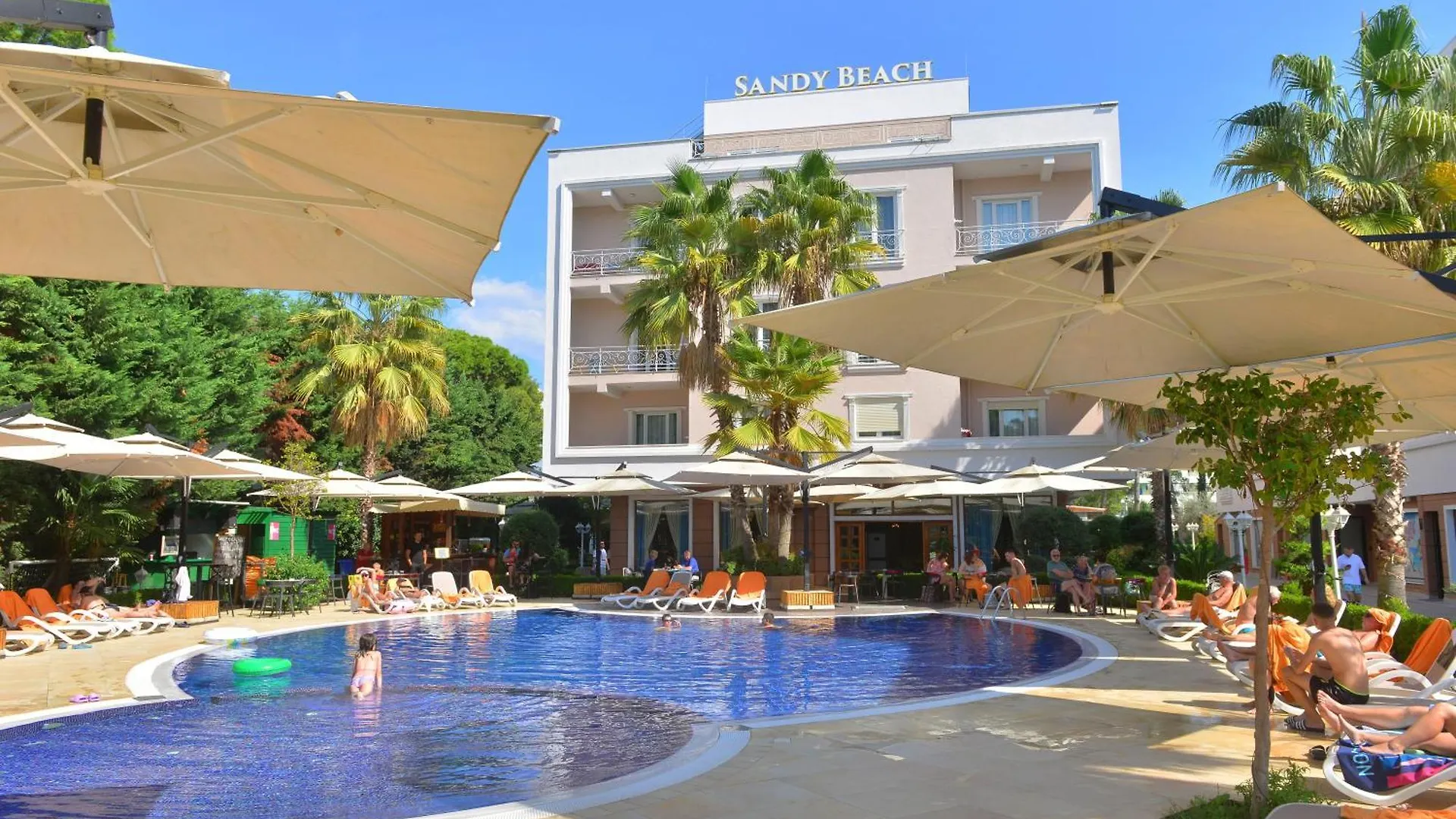 Sandy Beach Resort Golem  Golem (Tirana)