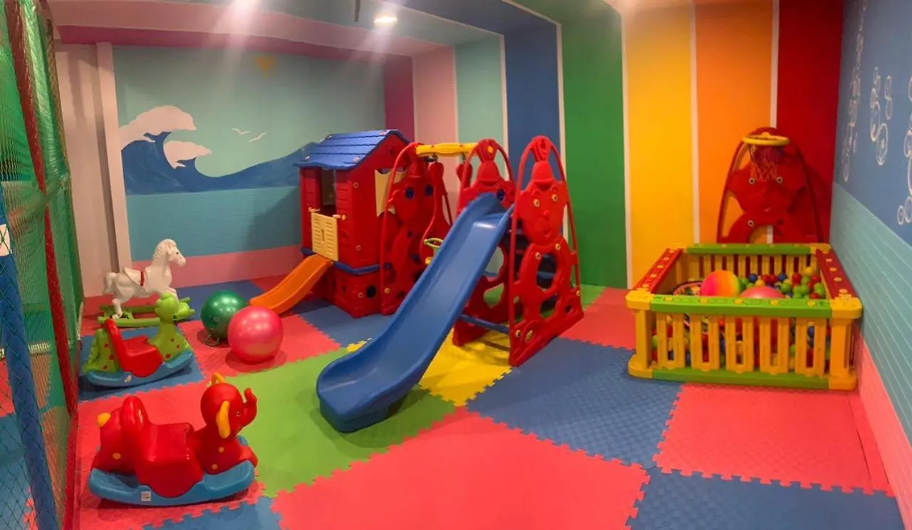 Sandy Beach Resort Golem  Golem (Tirana)