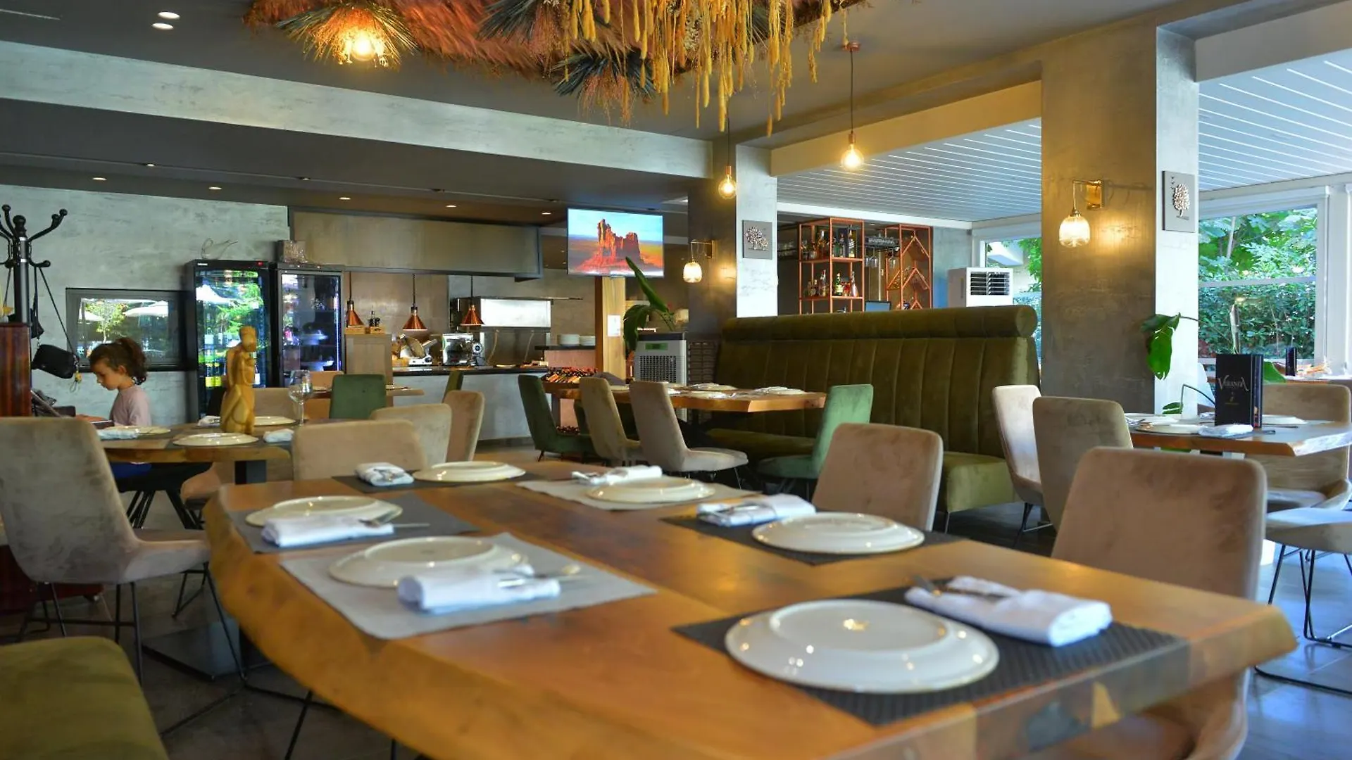 Sandy Beach Resort Golem